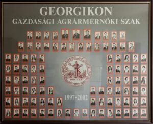 2002-ben végzett keszthelyi gazdasági agrármérnökök